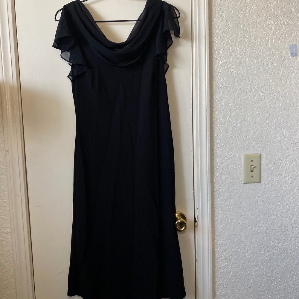 Dressbarn Collection Black Dress Cowl Neck Sleeveless‎ Evening Formal Size 8